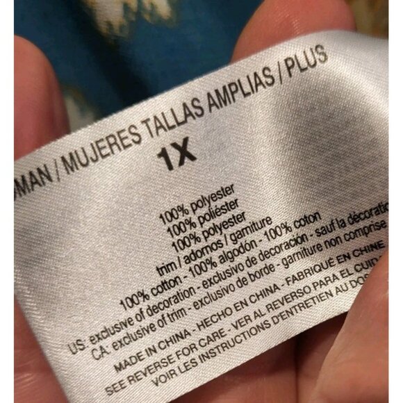 New Semi Sheer 3/4 Bell Sleeve Tassel Tie Neck Relaxed Fit Boho Top Sz 1X - Picture 7 of 7